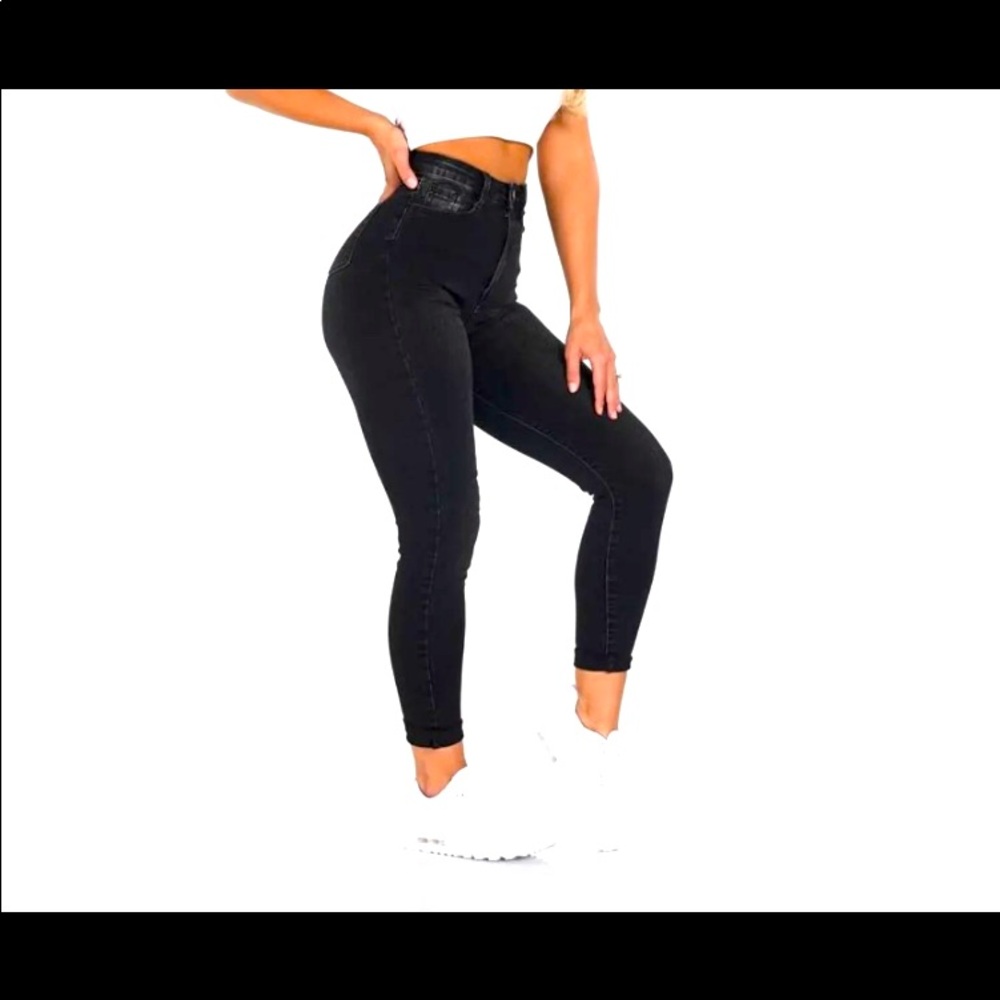 Sold****Navishape Black Jeans